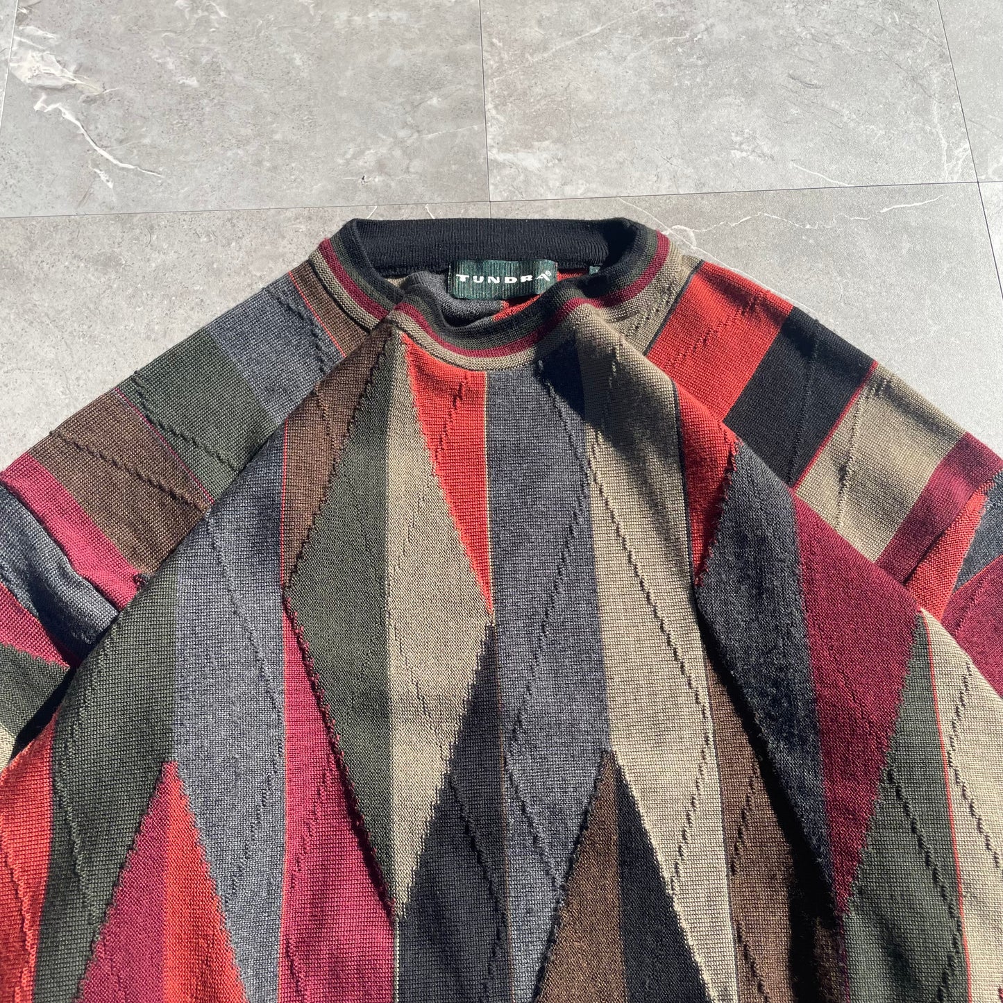 90s Tundra Made in Canada Coogi-Style Design Knit