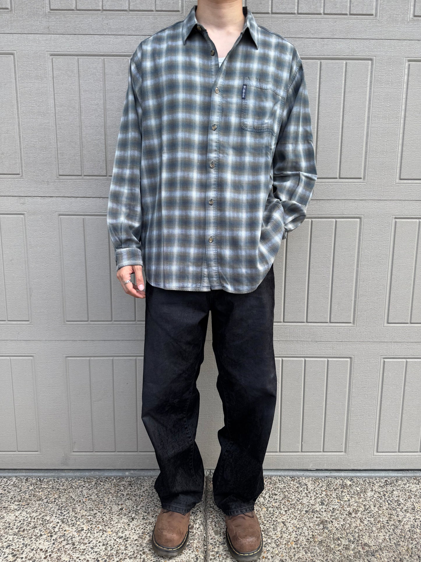 00s Columbia Shadow Checkered Long Sleeve Shirt KiiChain Clothing