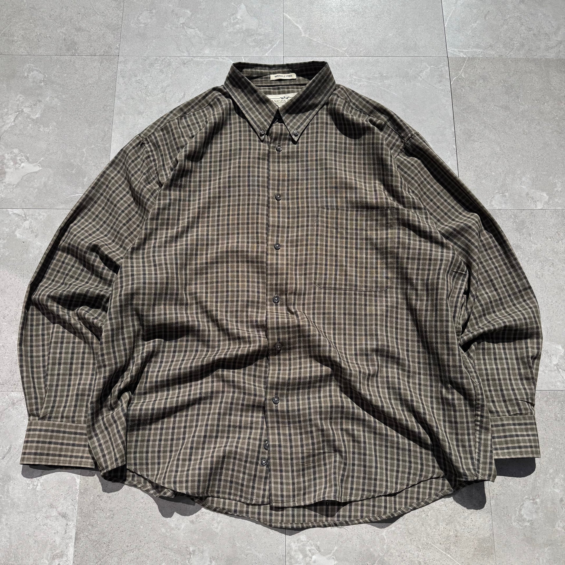 90s Natural Issue Olive Green Checkered Button Down Shirt KiiChain Clothing