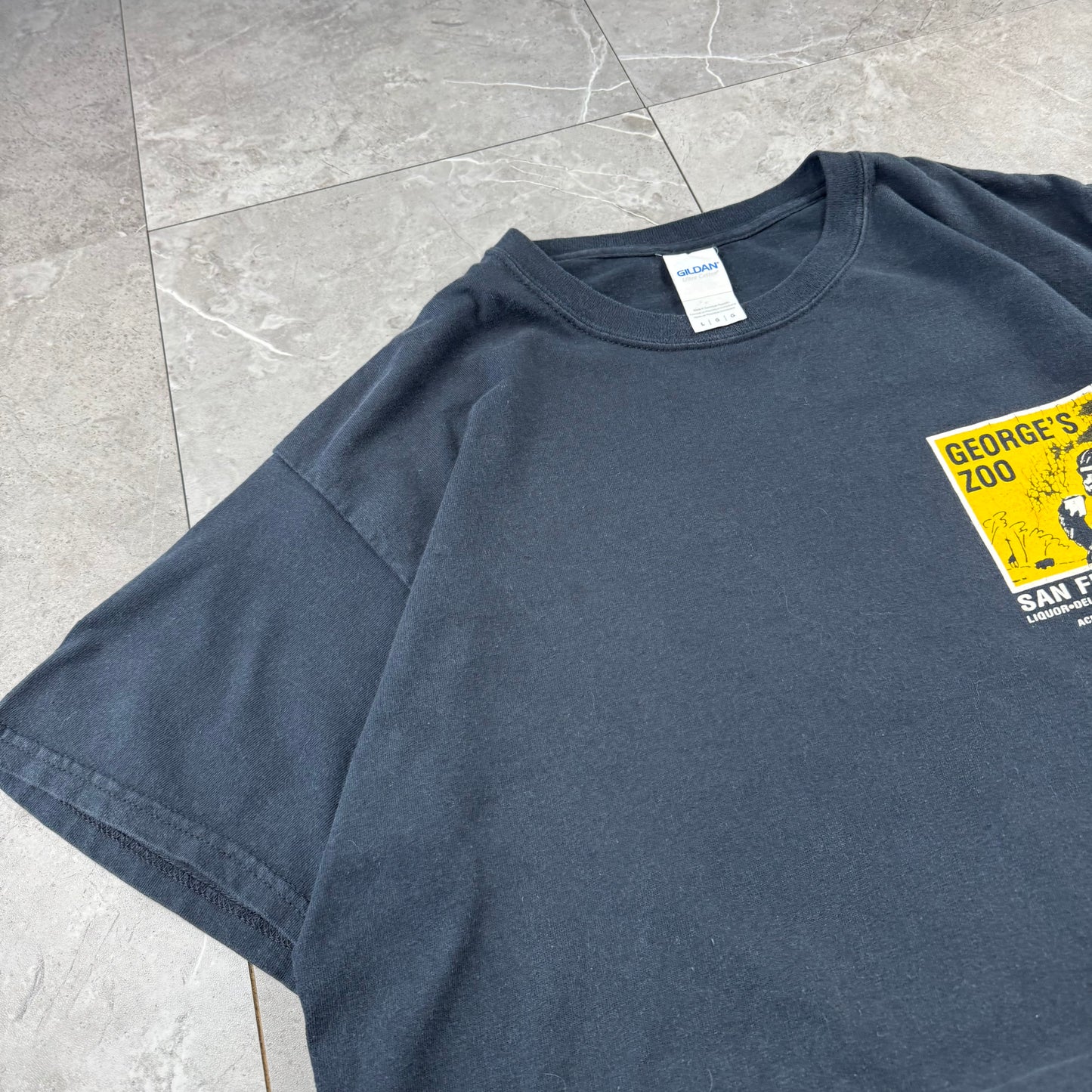 00s Gildan George’s Zoo San Francisco Black Graphic T-Shirt