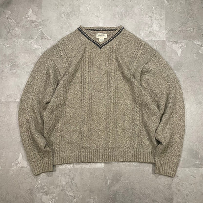 90s St. John’s Bay V-Neck Knitted Sweater