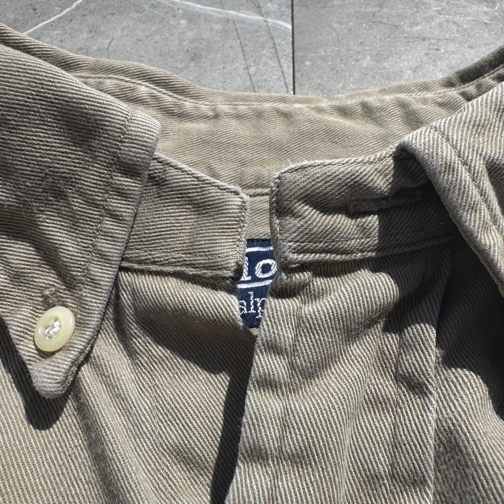 90s Ralph Lauren Beige Heavyweight Button Down Shirt KiiChain Clothing