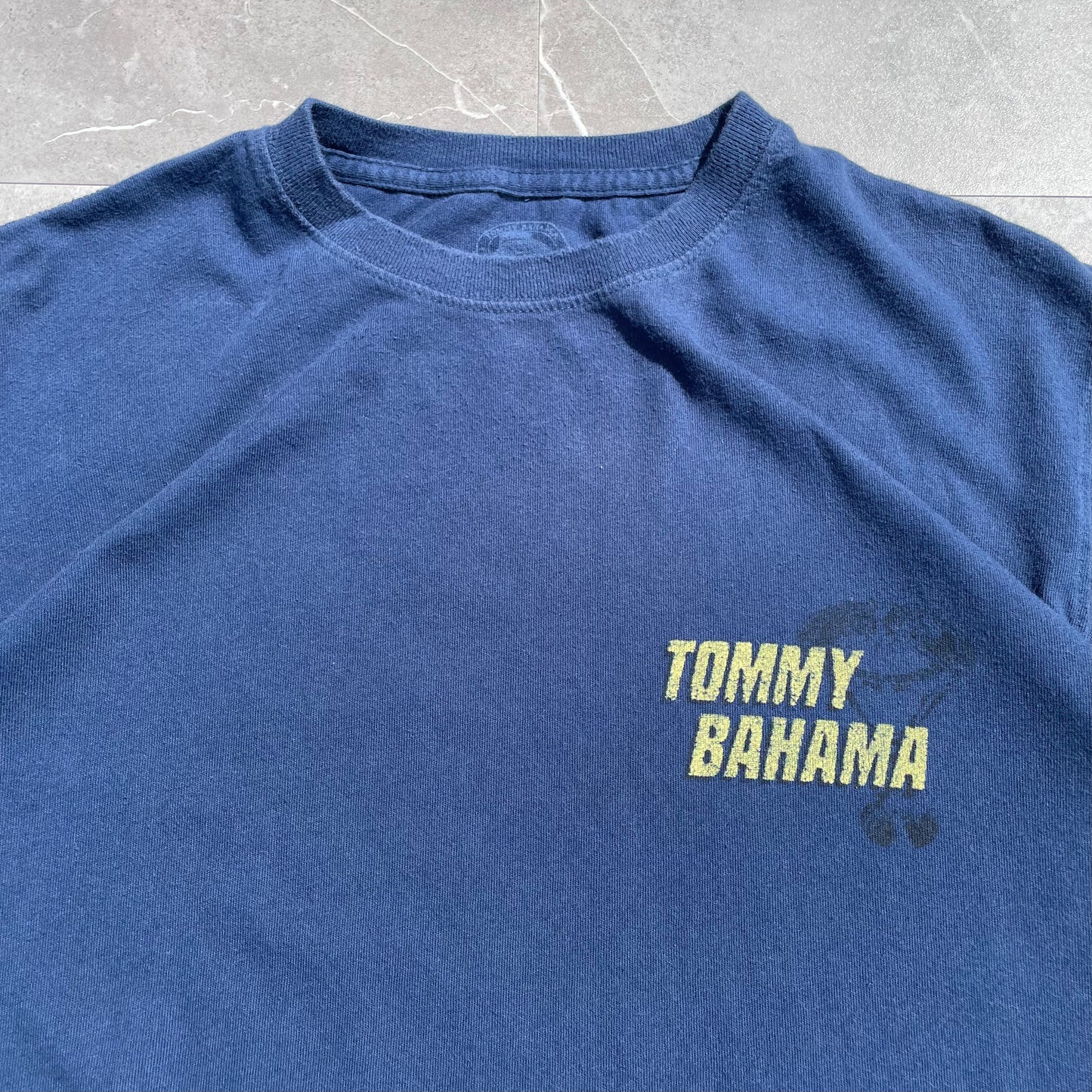 00s Tommy Bahama Double Up Graphic T-Shirt