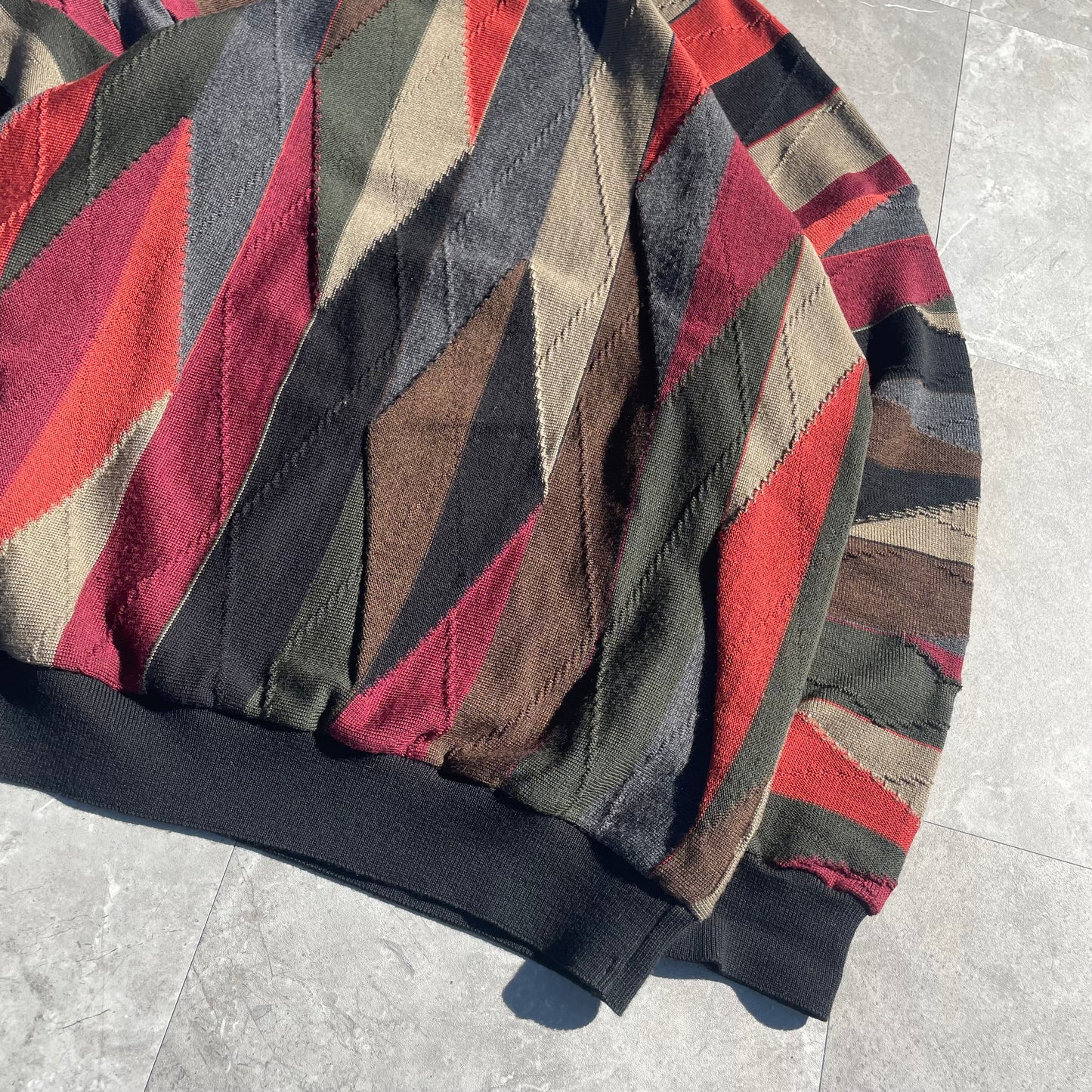 90s Tundra Made in Canada Coogi-Style Design Knit