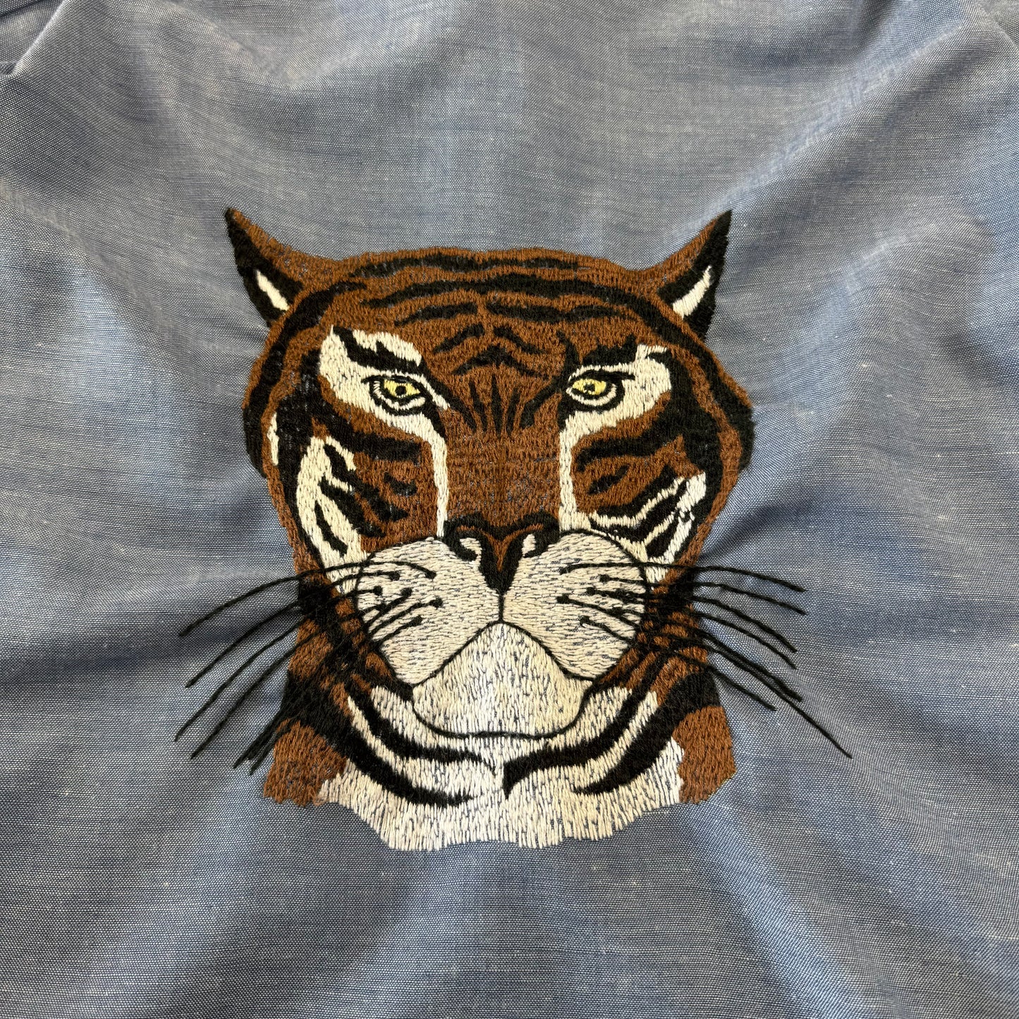 90s Levi's Orange Tab Tiger Embroidered Graphic Dual Pocket Shirt