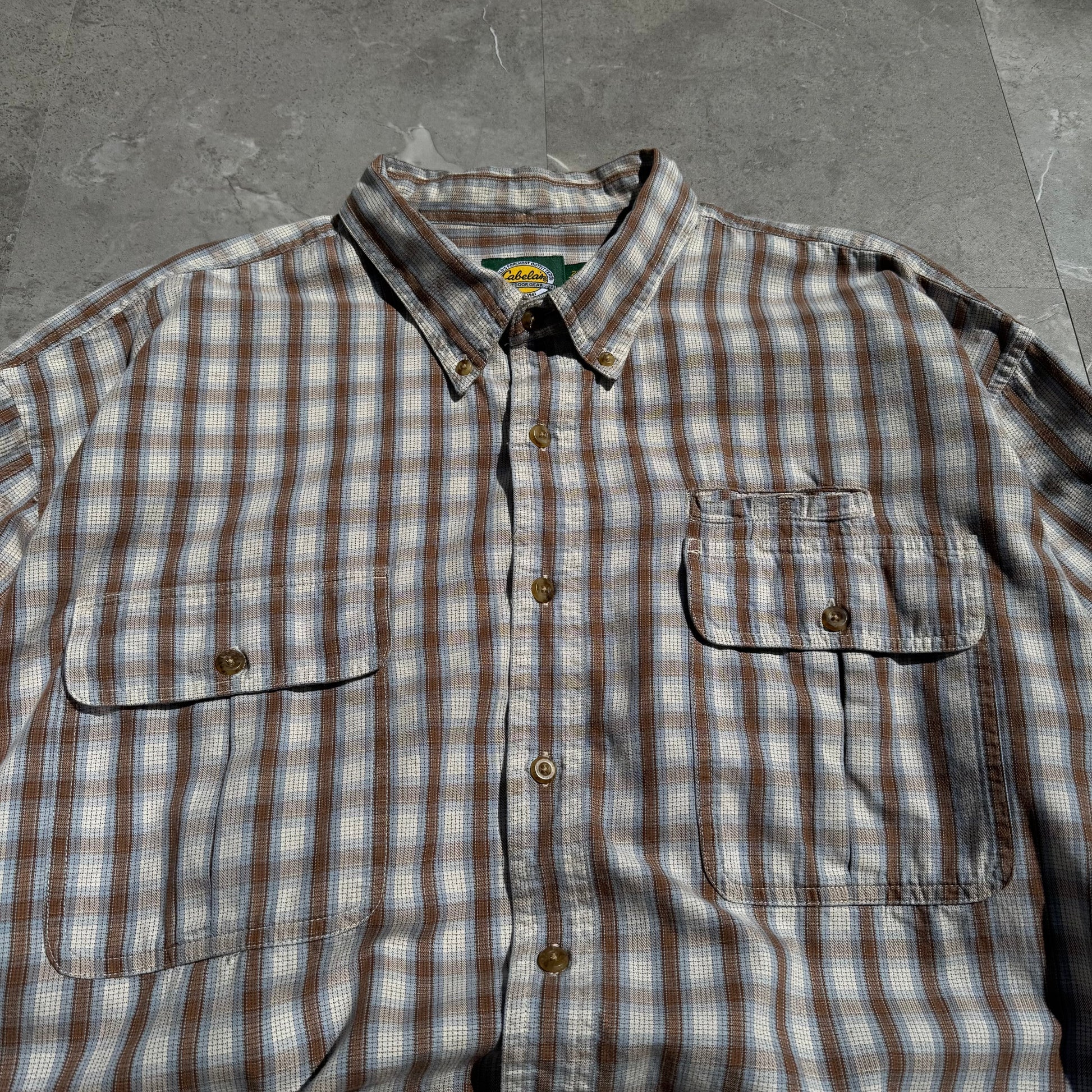 90s Cabela's Checkered Multi-Pocket Button Down Shirt KiiChain Clothing