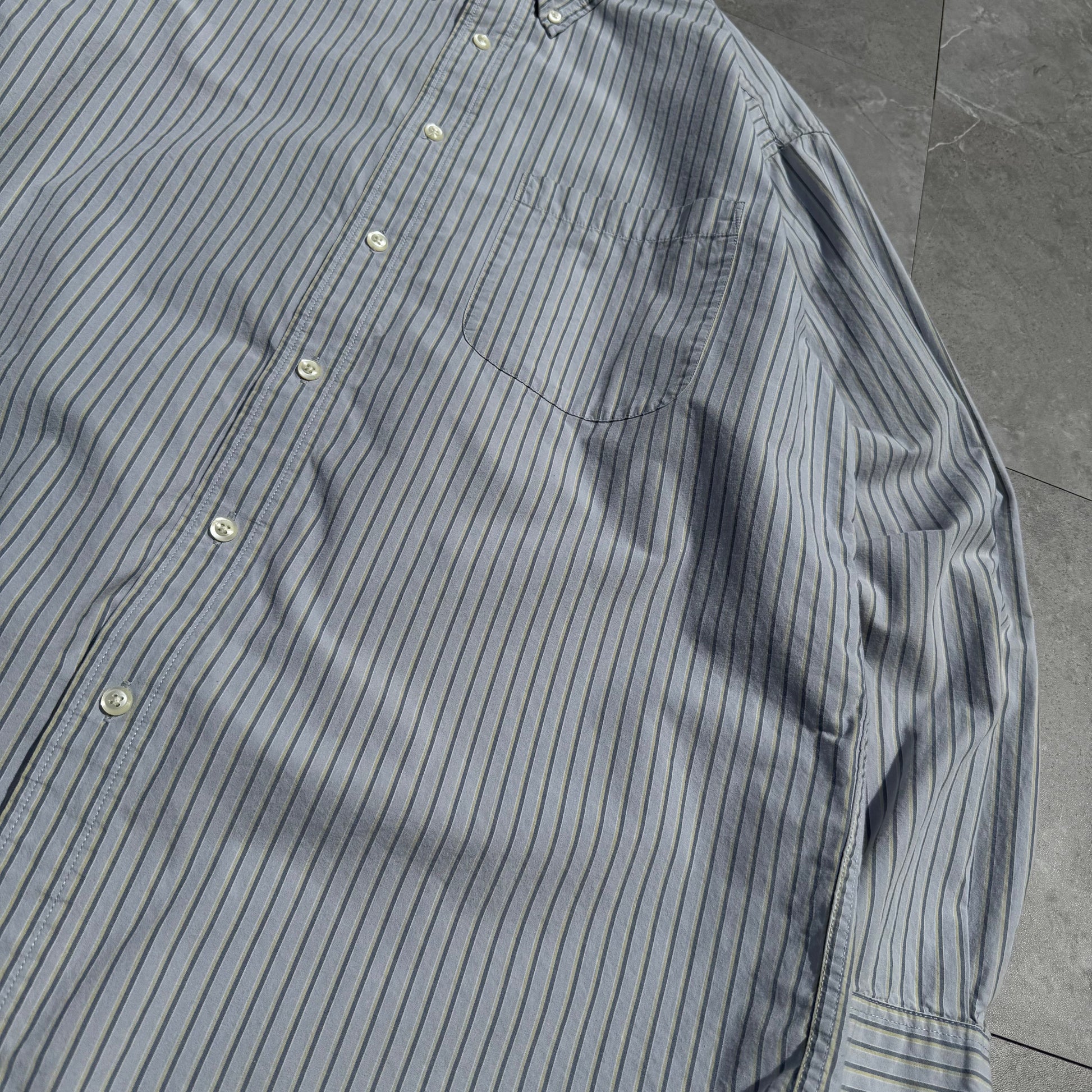 00s Eddie Bauer Striped Button Down Shirt KiiChain Clothing