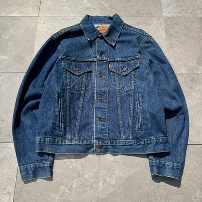 80s Levi’s 70506 Type III Made in Canada Dark Blue Denim Jacket