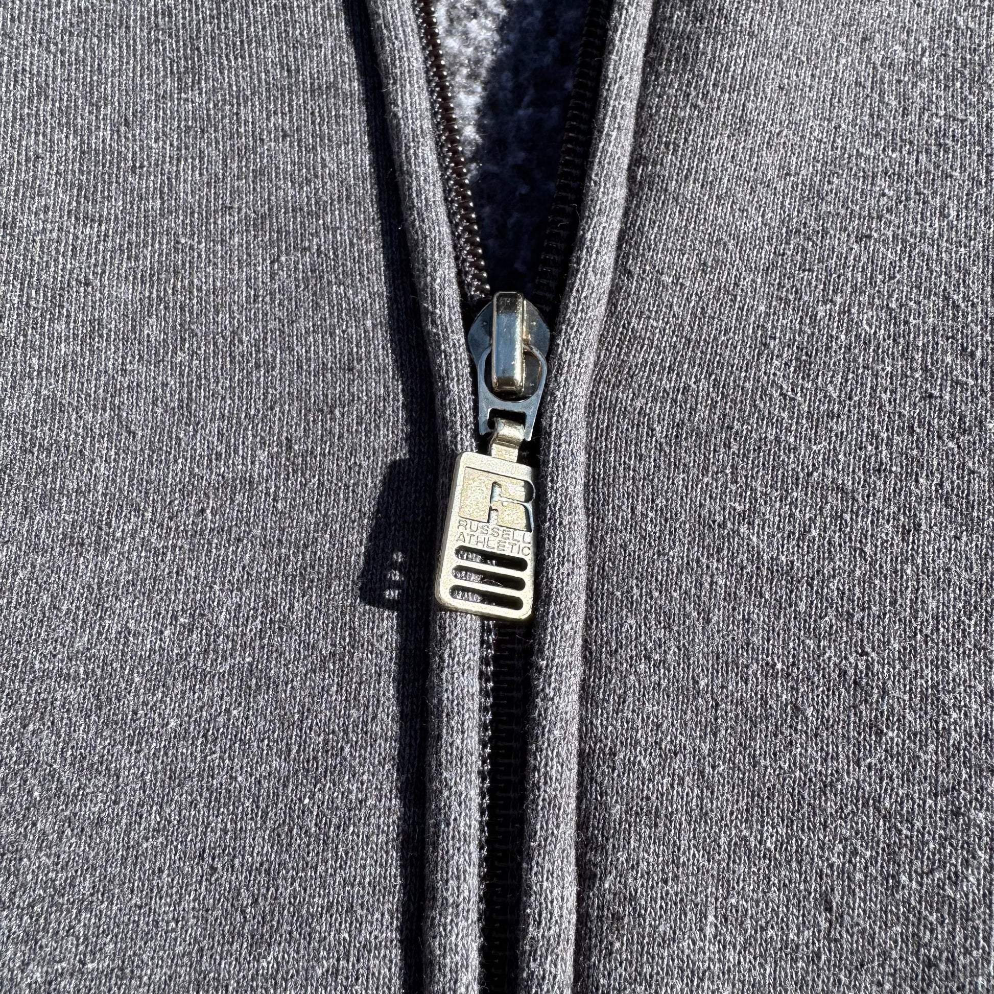 90s Russell Athletic Gray Zip-Up Hoodie KiiChain Clothing