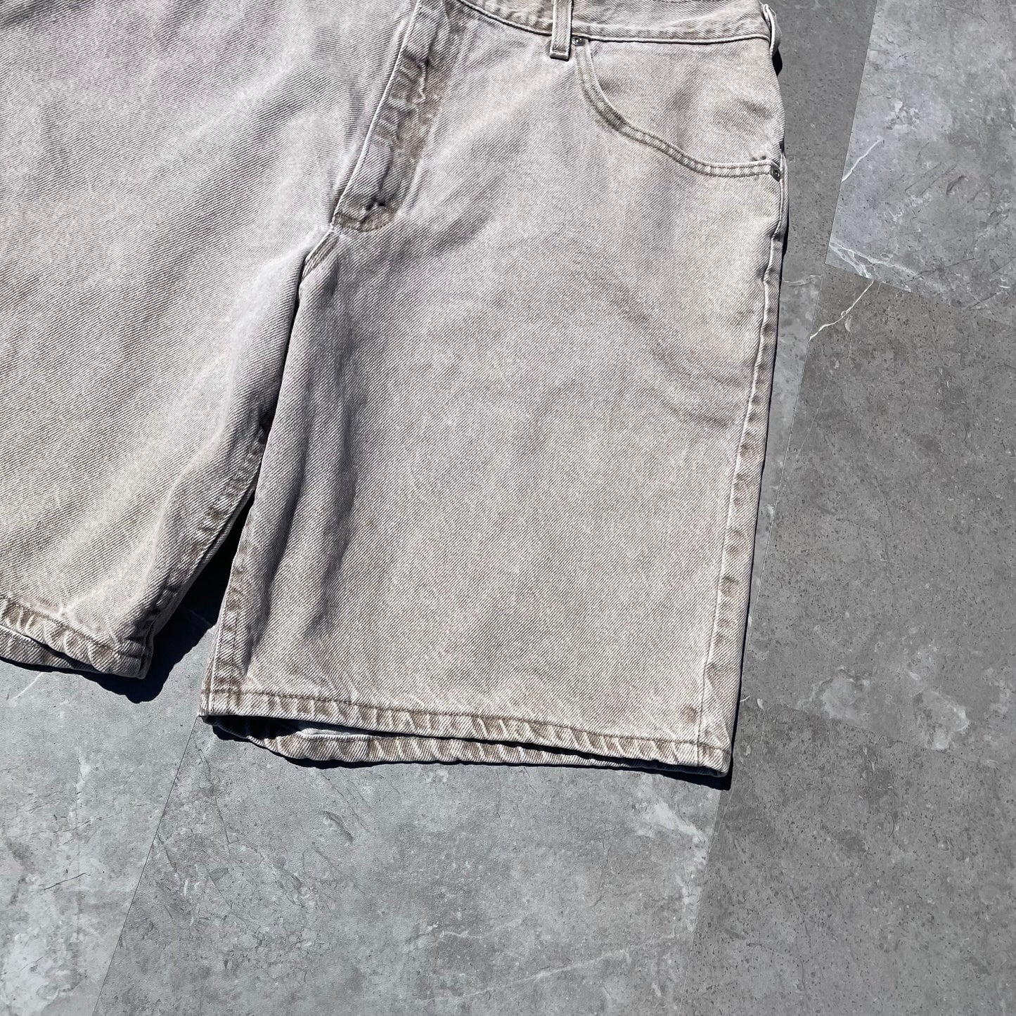 90s Lee Revited Washed Gray Denim Shorts Size 40