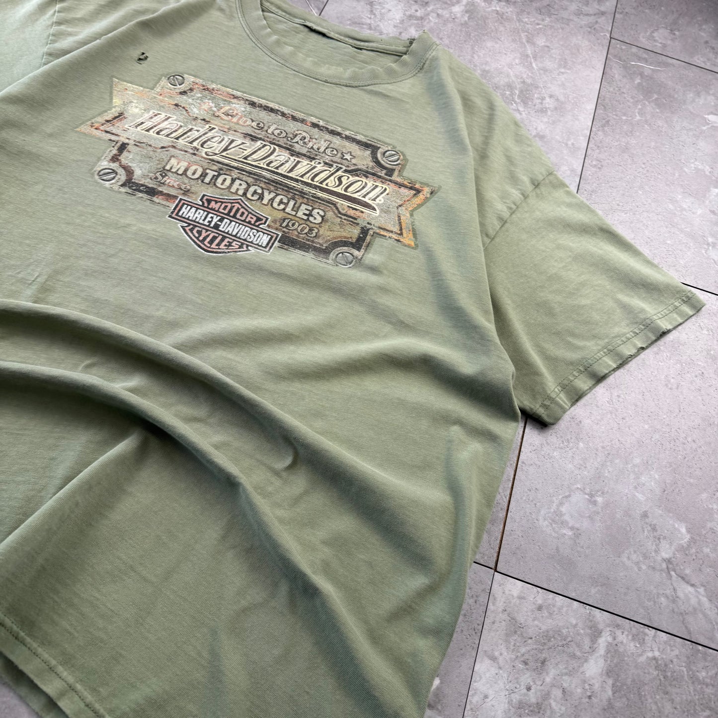 00s Unknown Harley Davidson Faded & Thrashed Graphic T-Shirt