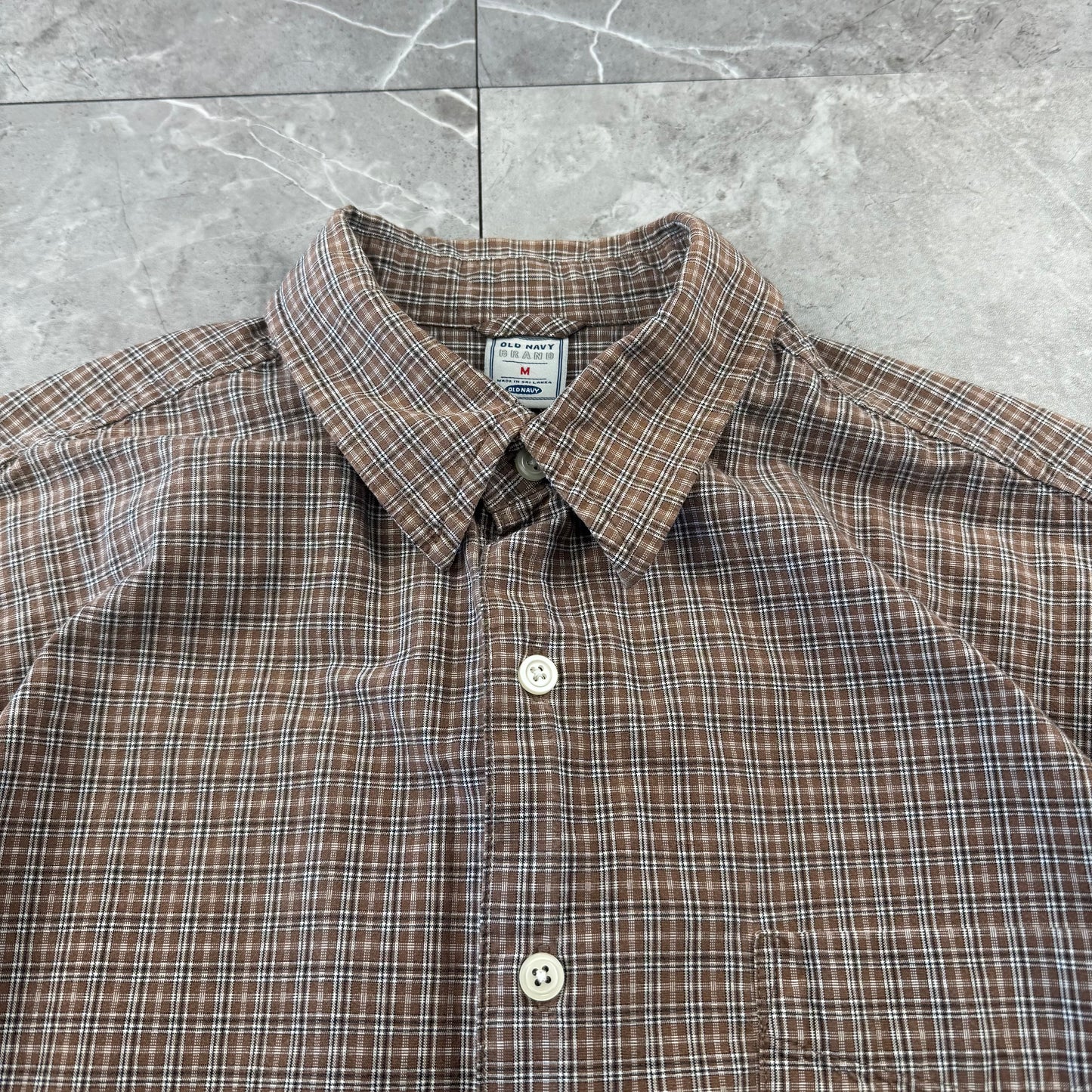 90s Old Navy Brown Checkered Short Sleeve Shirt M