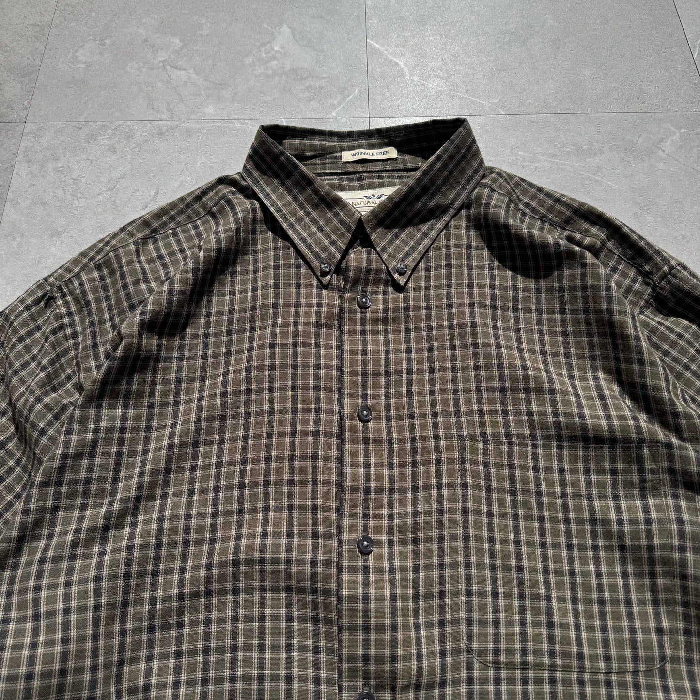 90s Natural Issue Olive Green Checkered Button Down Shirt KiiChain Clothing