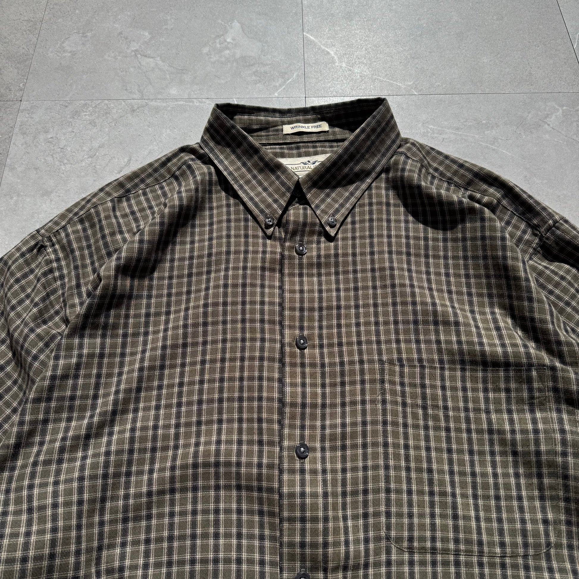 90s Natural Issue Olive Green Checkered Button Down Shirt KiiChain Clothing