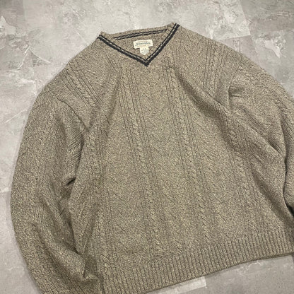 90s St. John’s Bay V-Neck Knitted Sweater