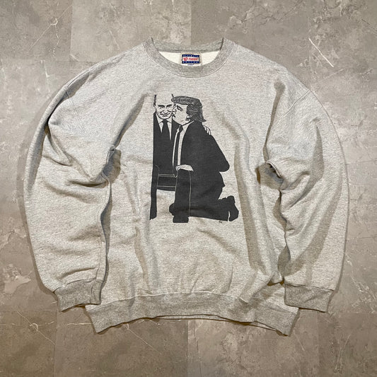 00s Hanes Trump x Putin Sweater