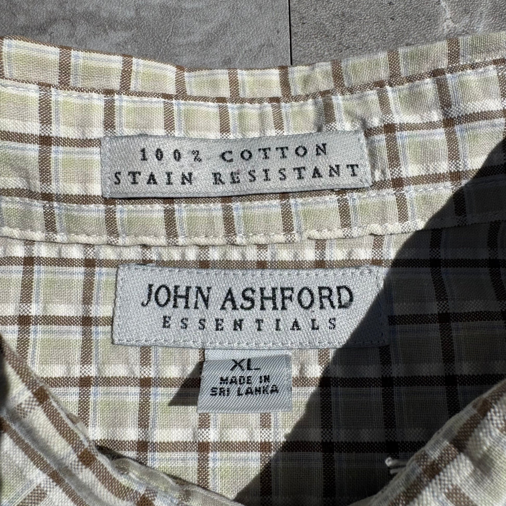 90s-00s John Ashford Cream Seersucker Checkered Cotton Short Sleeve Shirt KiiChain Clothing