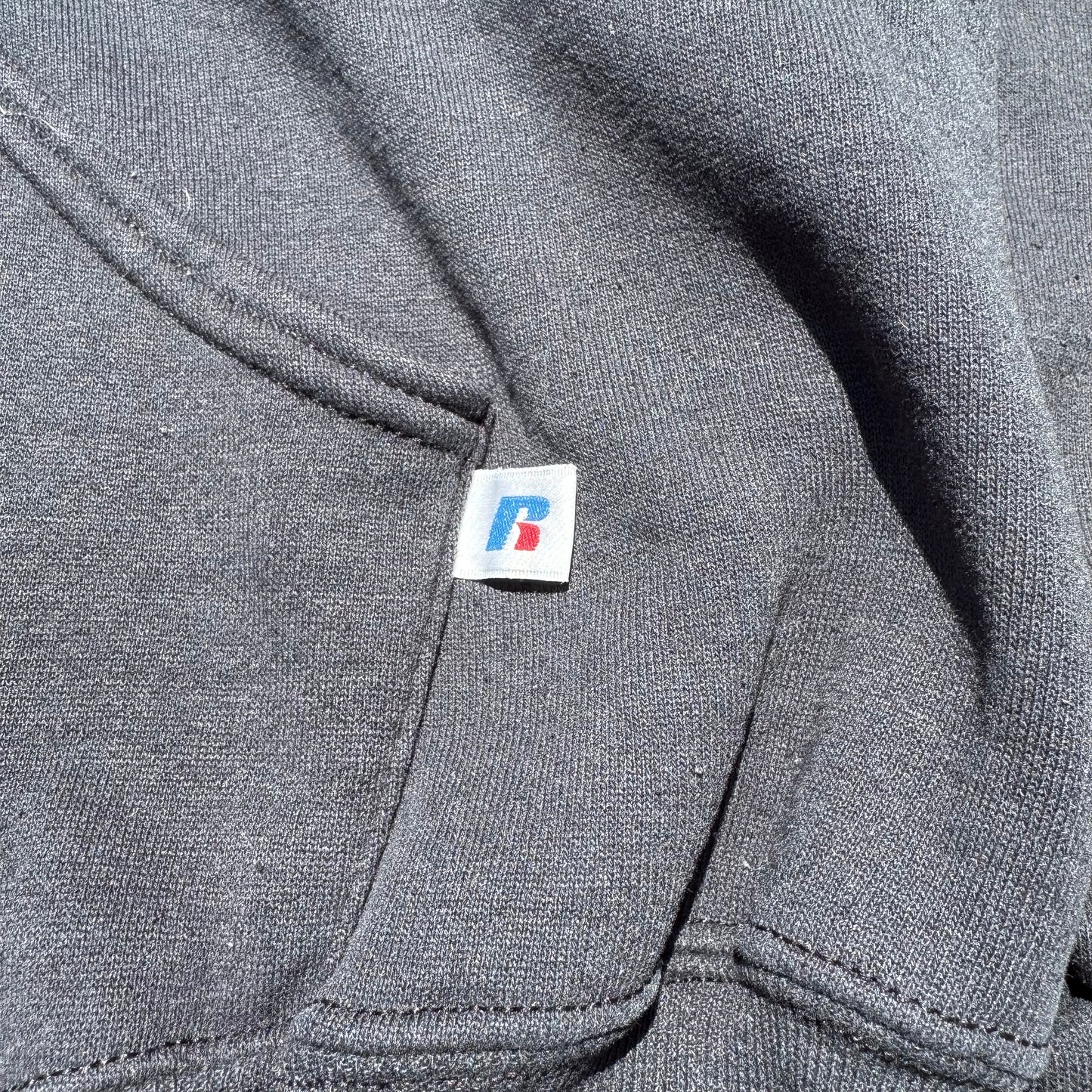 90s Russell Athletic Black Zip-Up Hoodie KiiChain Clothing