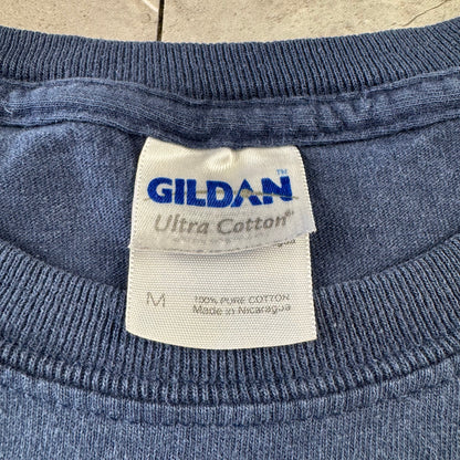 90s-00s Gildan Rolling Since the 60s Camp Fire USA Alaska Navy Bicycle Graphic T-Shirt