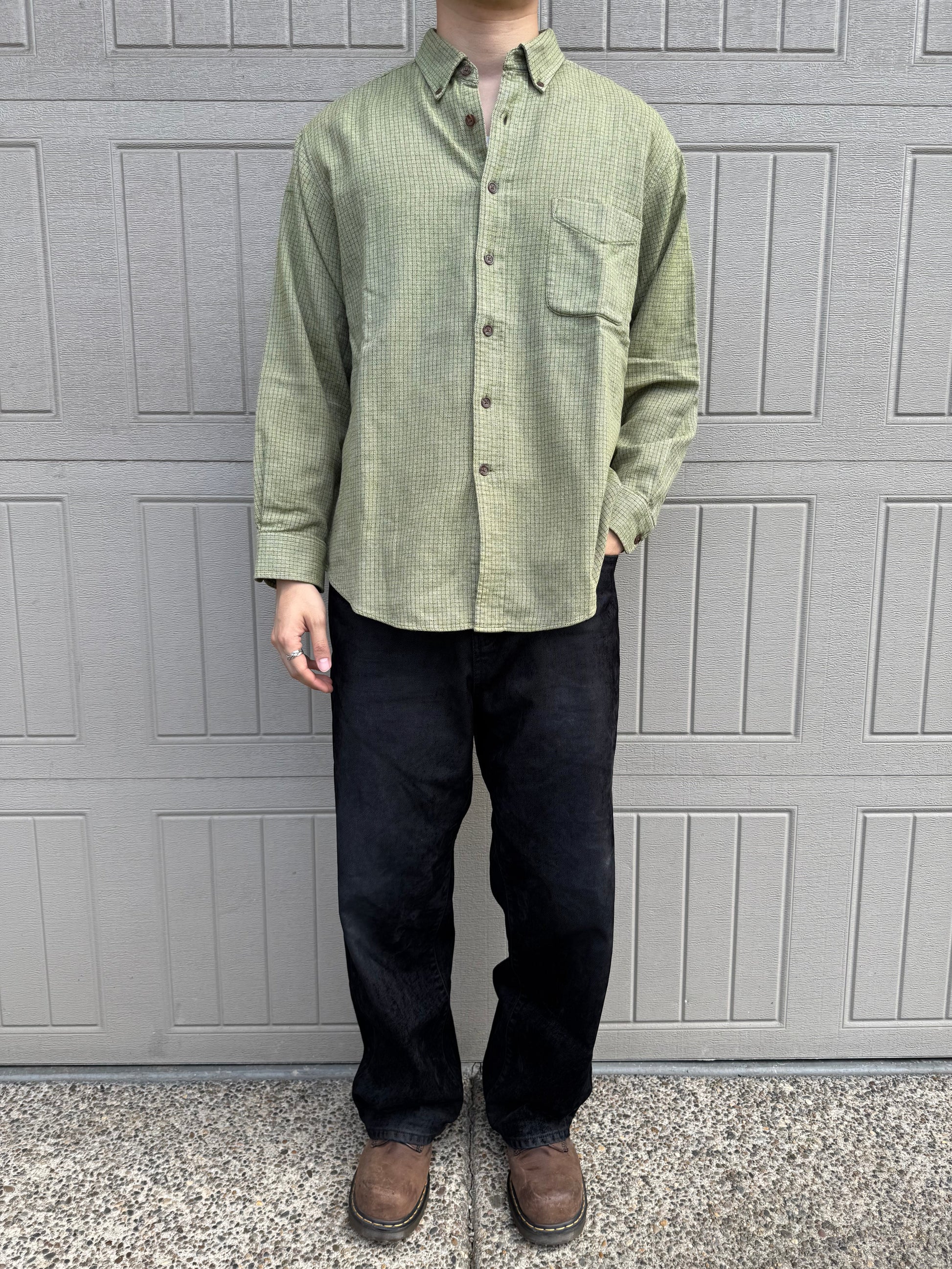 90s St. John's Bay Checkered Button Down Shirt KiiChain Clothing