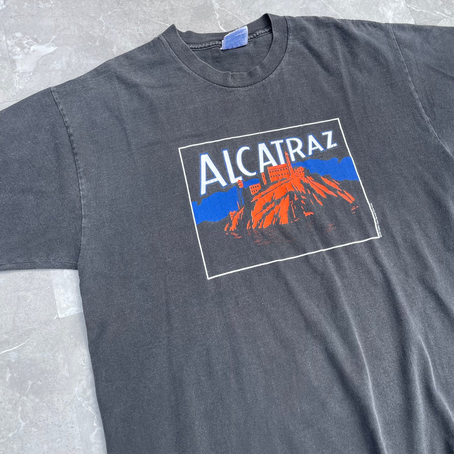 90s Hanes Alcatraz 1999 Faded Graphic T-Shirt