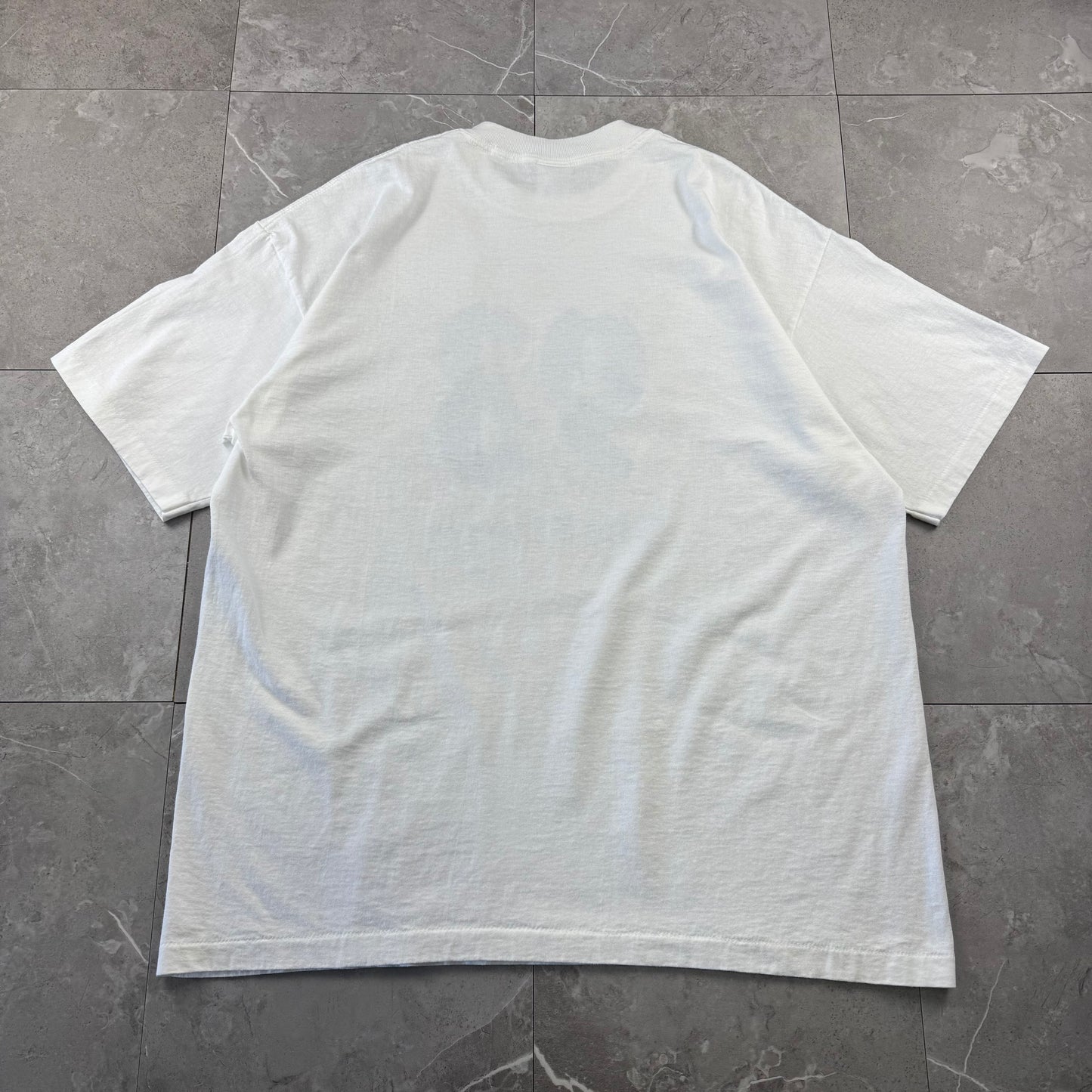 90s Six Flags Theme Parks 1998 Looney Tunes Collab Graphic Tee