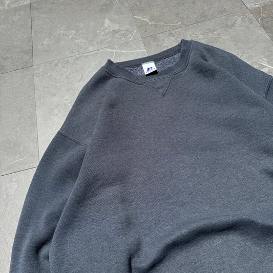 90s Russell Athletic Dark Gray Crewneck Sweatshirt KiiChain Clothing