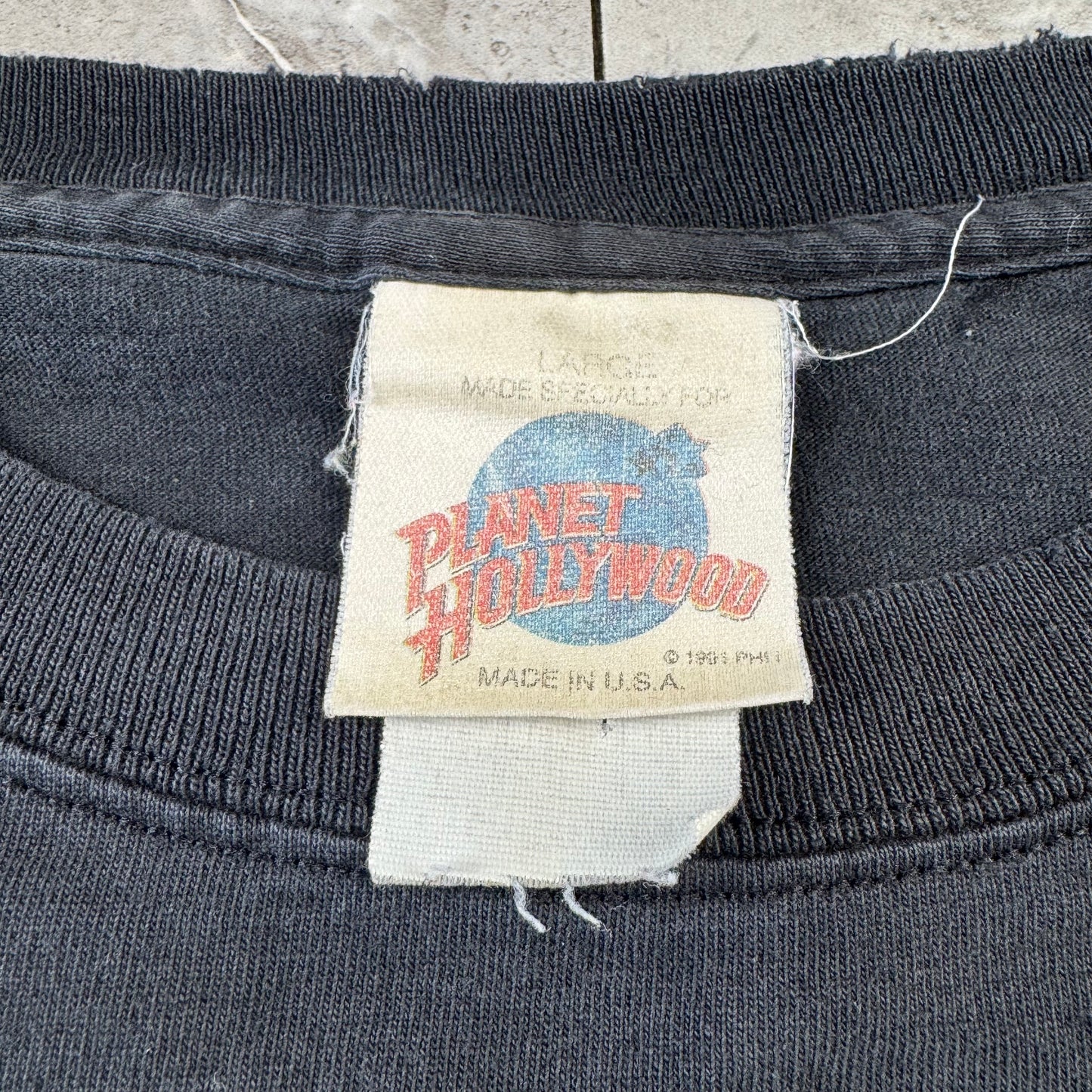 90s-00s Planet Hollywood Made in USA Faded Black Embroidered Logo T-Shirt