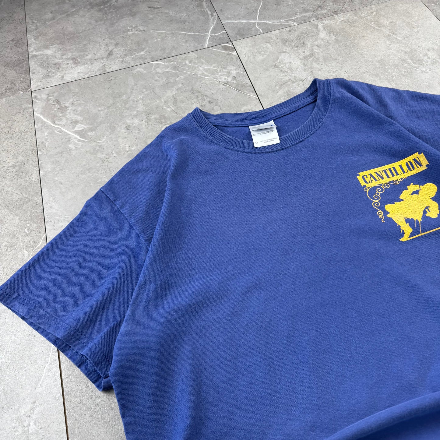 90s-00s Gildan La Guenze Cantillon C’est Bon Blue Graphic T-Shirt