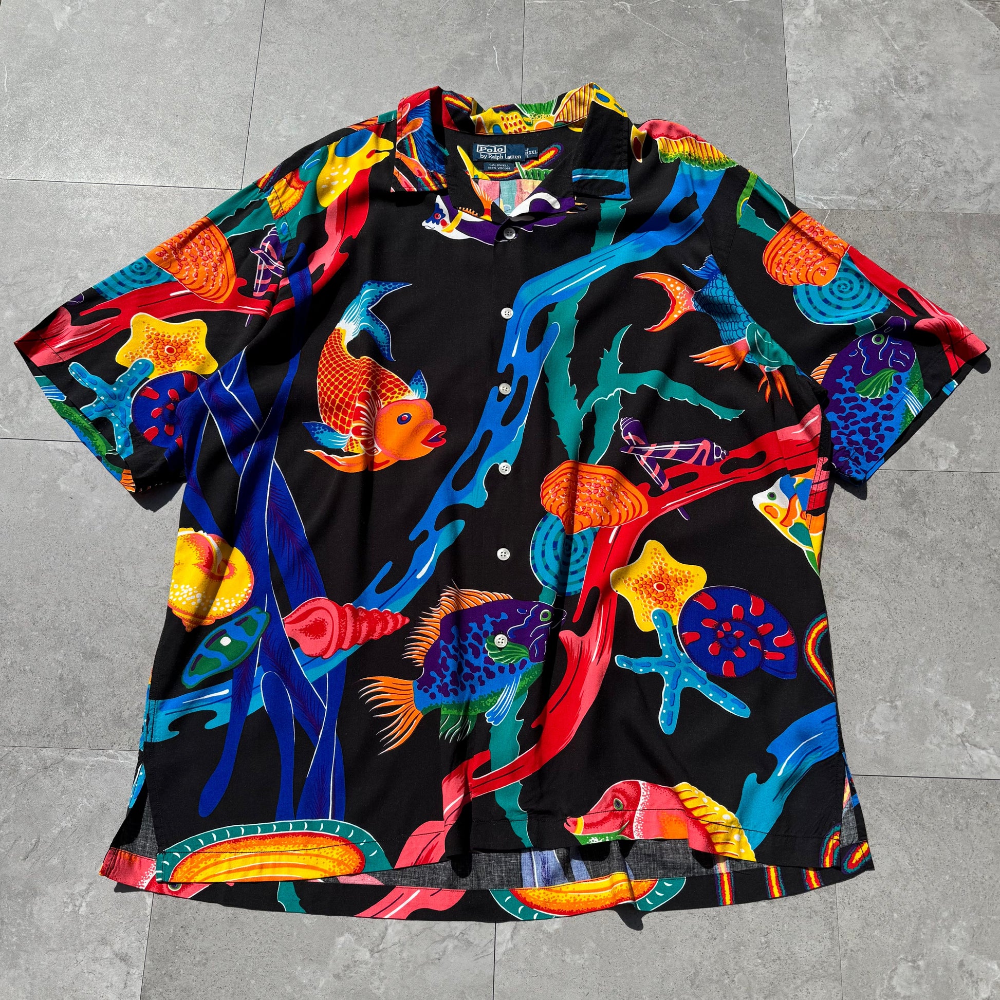 90s-00s Ralph Lauren “Caldwell” 100% Viscose Rare Fish Open Collar Shirt KiiChain Clothing