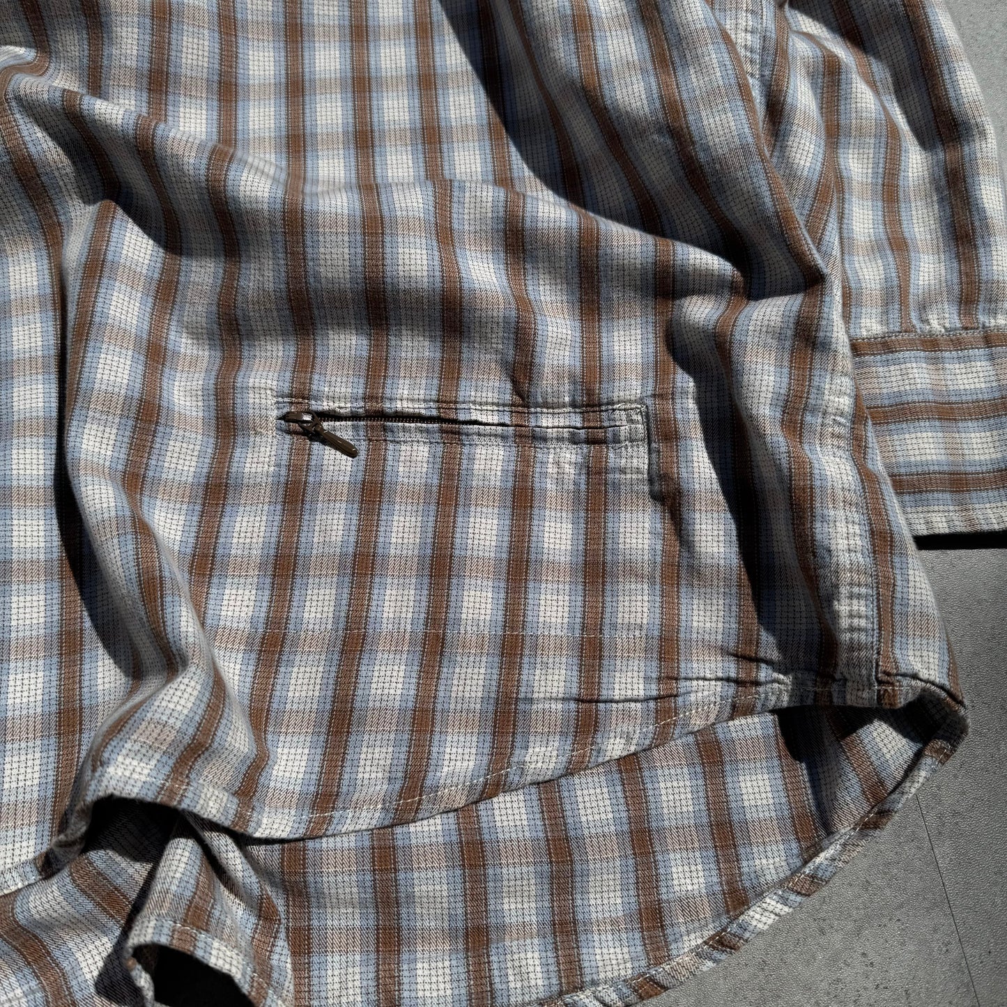 90s Cabela's Checkered Multi-Pocket Button Down Shirt KiiChain Clothing