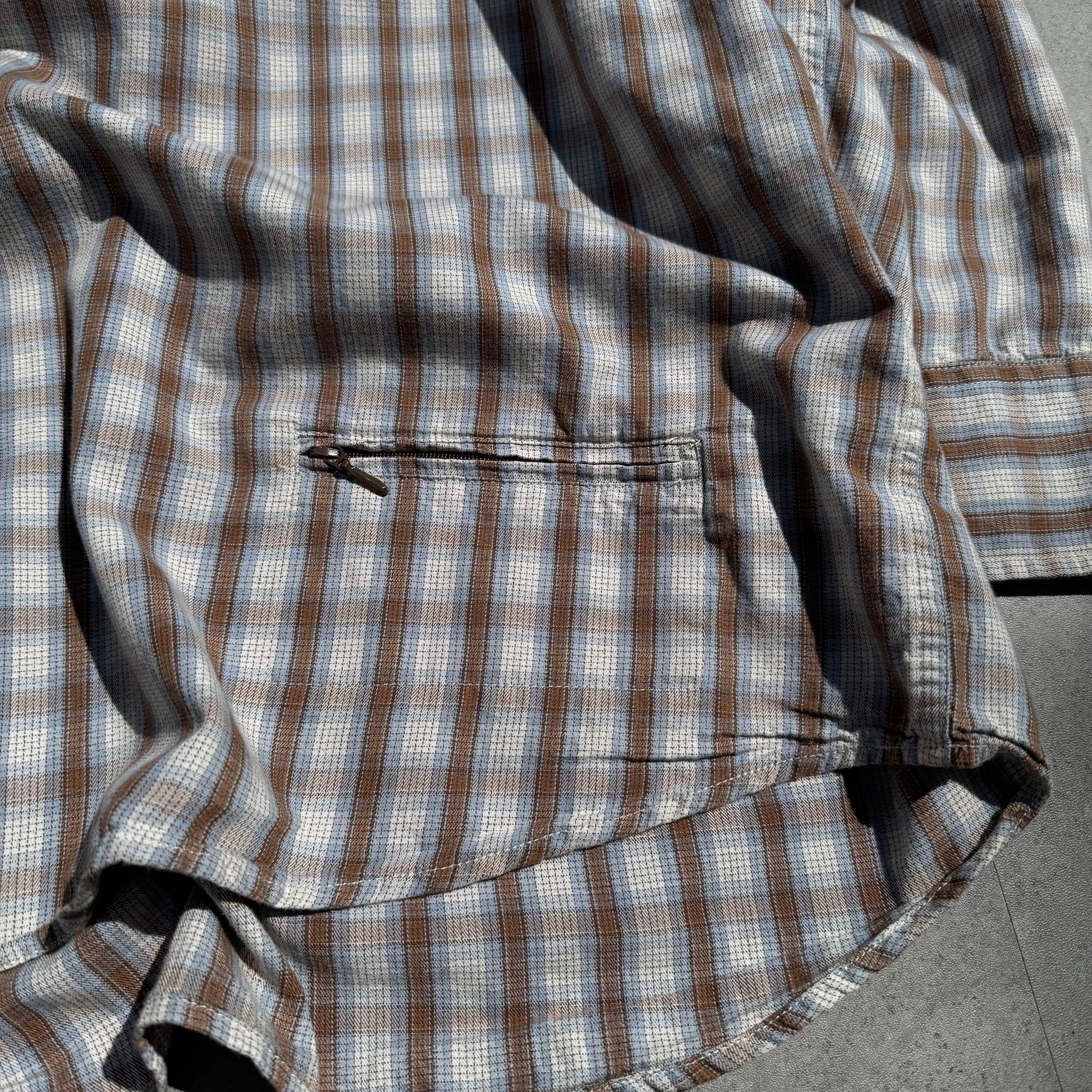 90s Cabela's Checkered Multi-Pocket Button Down Shirt KiiChain Clothing