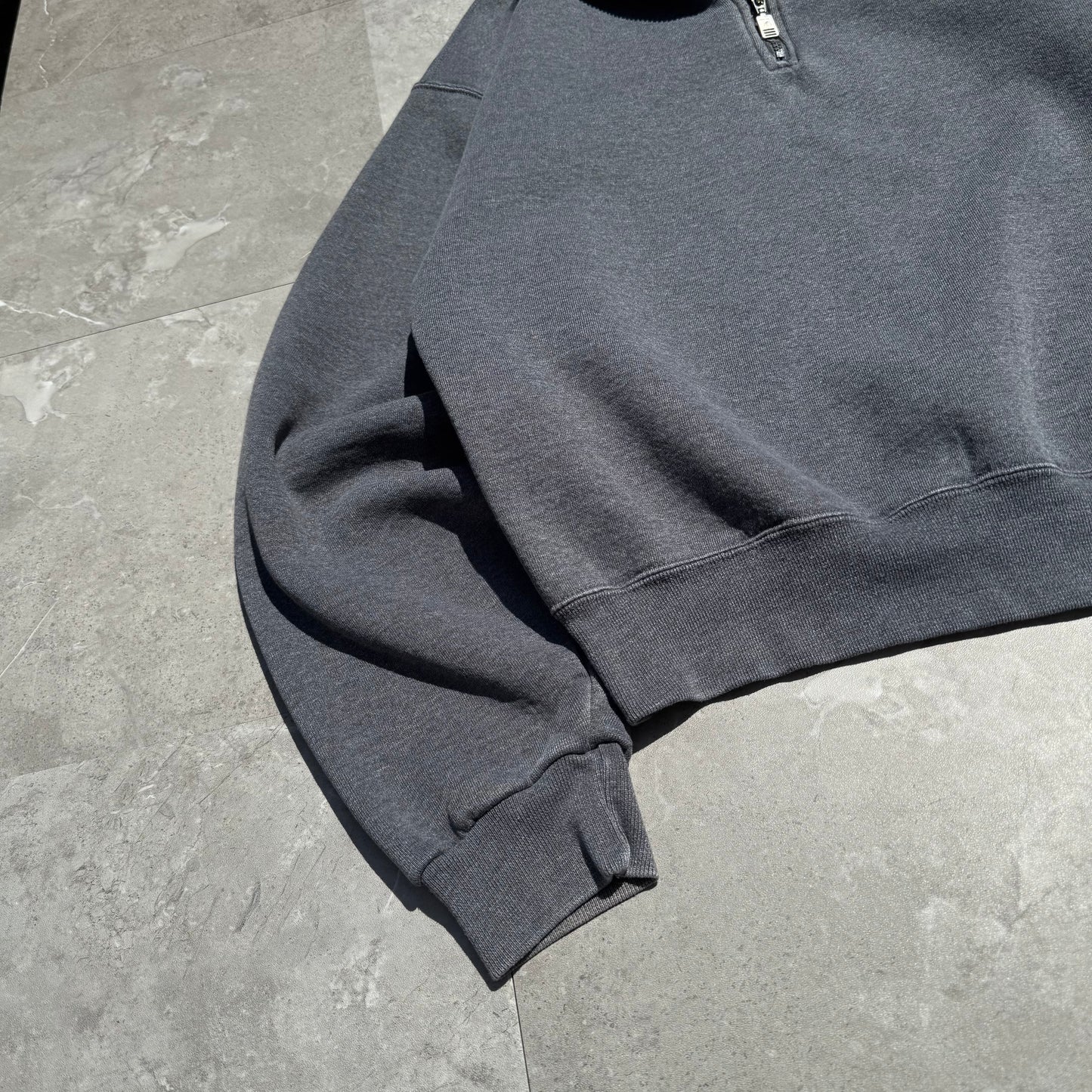 90s Russell Athletic Half-Zip Dark Gray Sweatshirt KiiChain Clothing