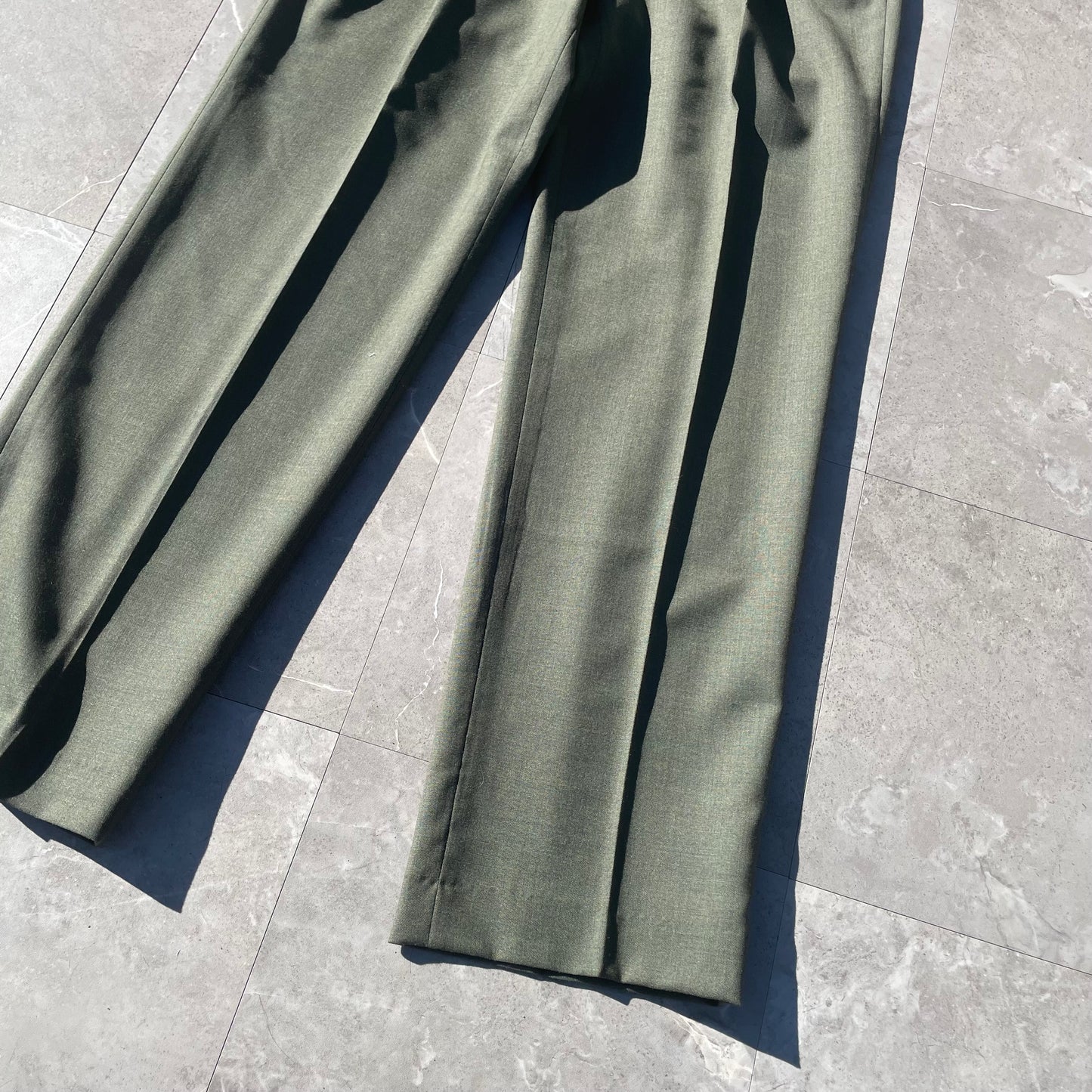 90s Lands' End Olive Green Two-Tuck Pleated Wool Slacks Size 34