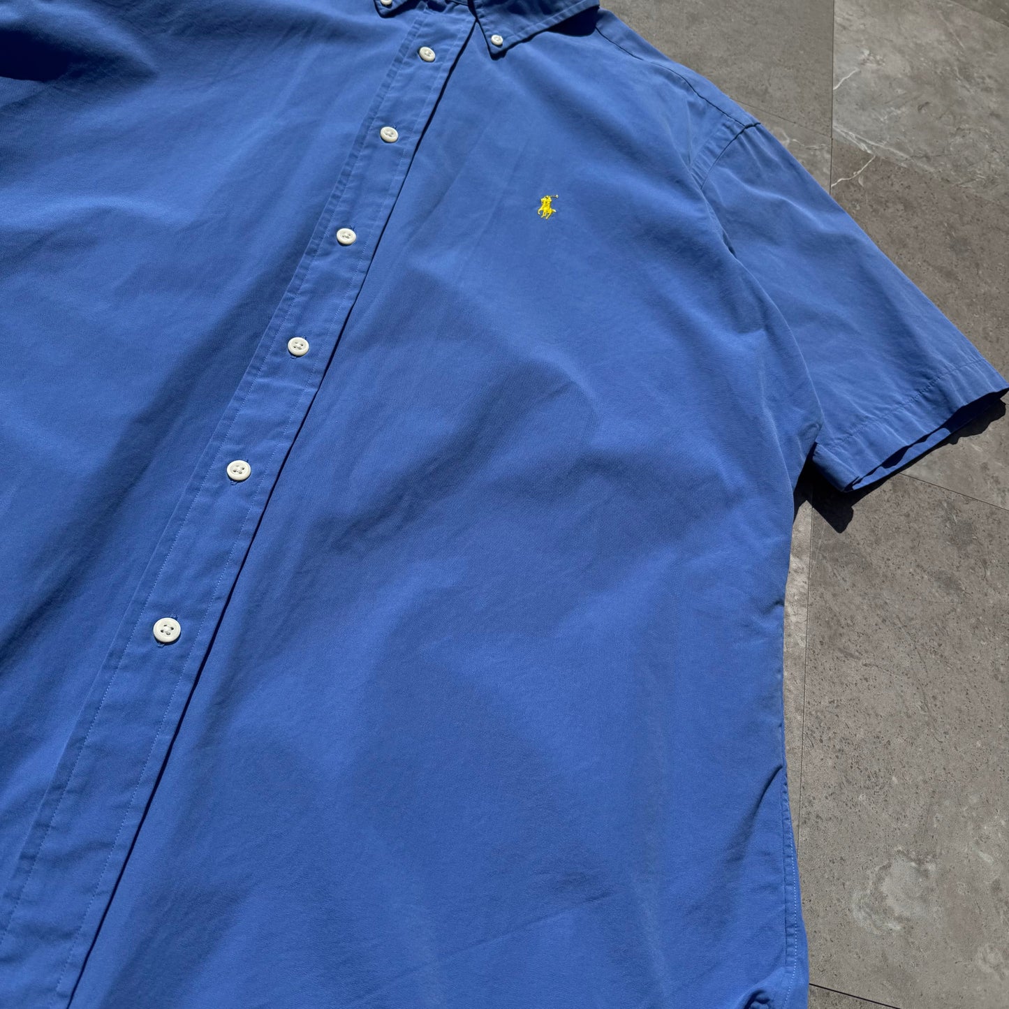 90s-00s Ralph Lauren “Classic Fit” Blue Button Down Short Sleeve Shirt KiiChain Clothing