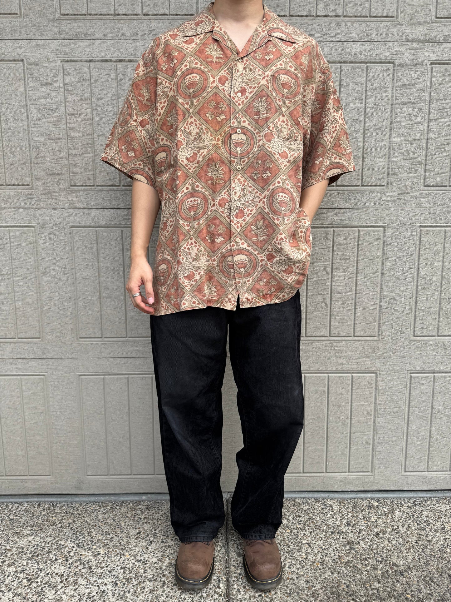 90s Ralph Lauren Rare Graphic Linen Open Collar Shirt KiiChain Clothing