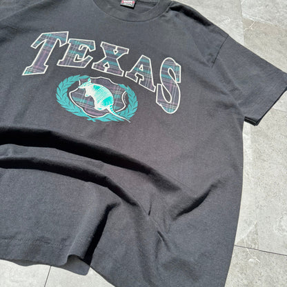 90s Fruit of the Loom Faded Black Made in USA Texas Graphic Tee KiiChain Clothing