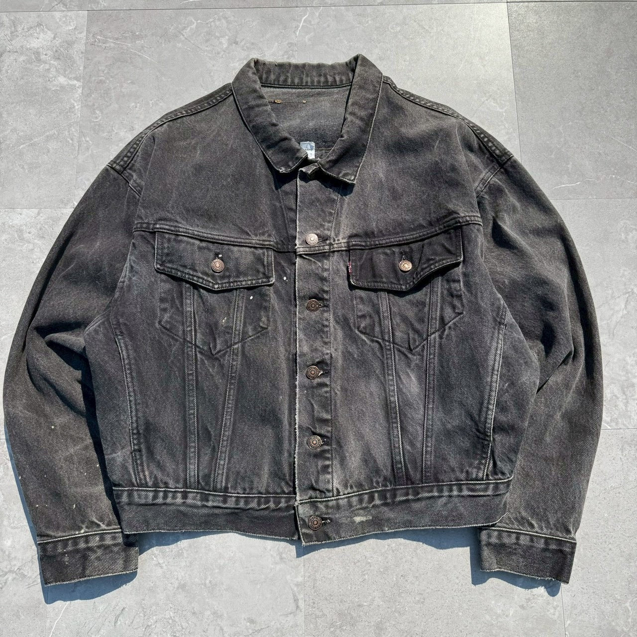 90s-00s Levi’s Black Denim Jacket