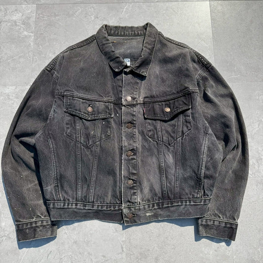 90s-00s Levi’s Black Denim Jacket