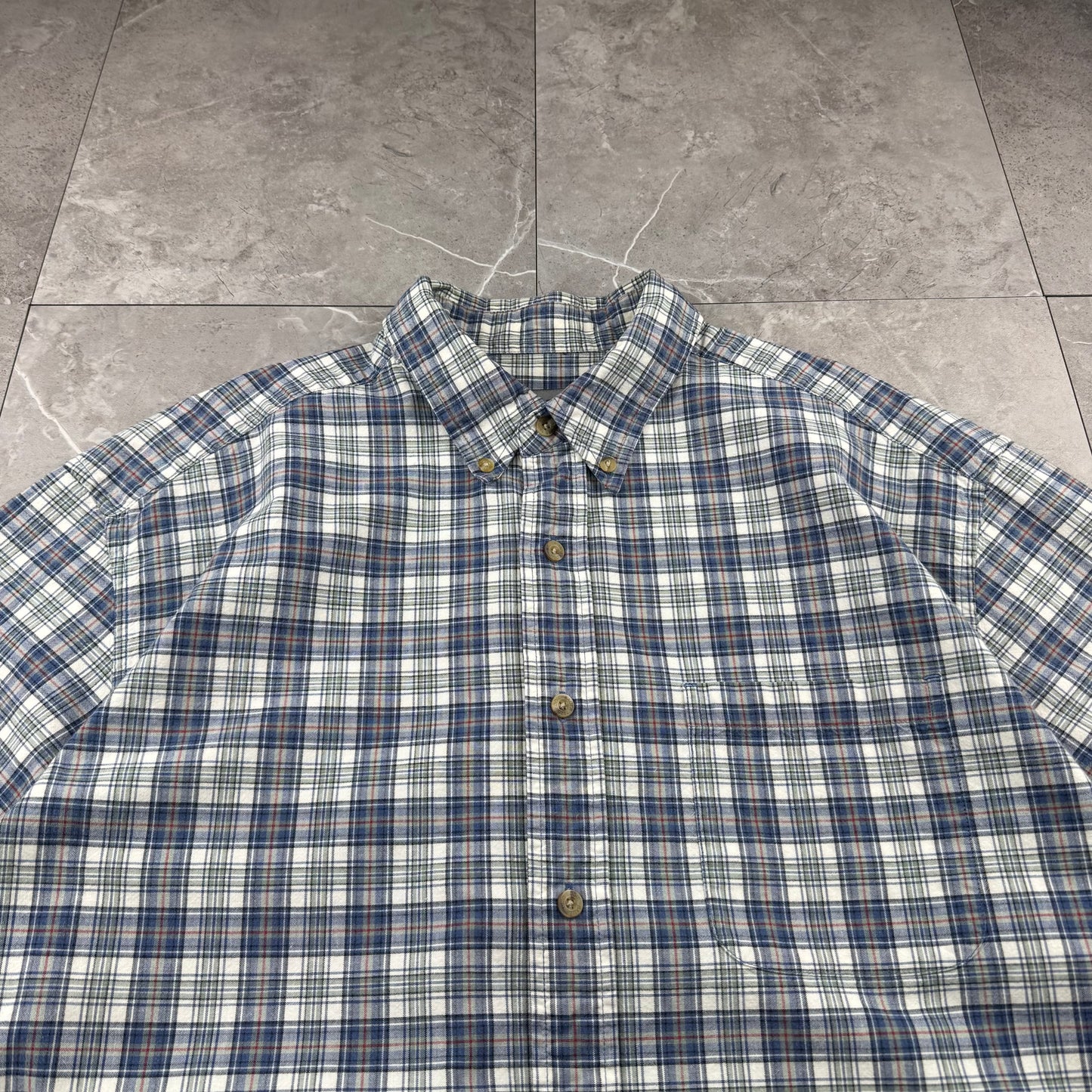 00s Eddie Bauer Blue/White Checkered Button Down Short Sleeve Shirt L