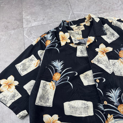 00s Jamaica Jaxx 100% Silk Black Floral Hawaiian Shirt