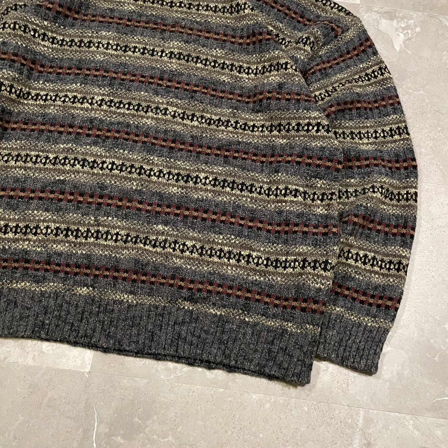 90s Dockers’ Gray Design Knitted Sweater